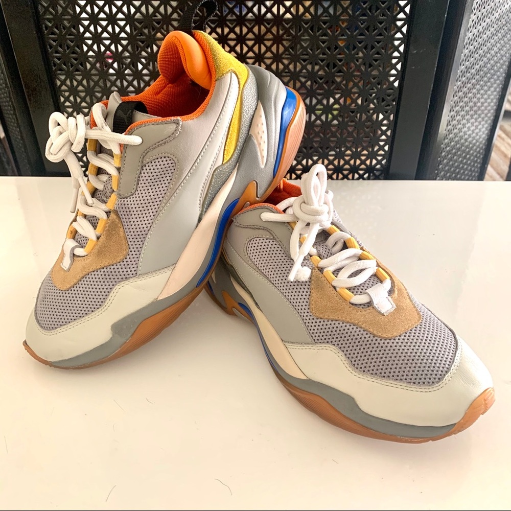 🚫SOLD‼️Puma Sneakers